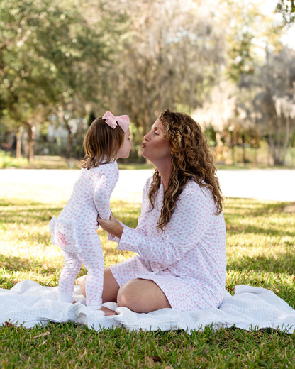 Women's Pink Heart Print Knit Tunic